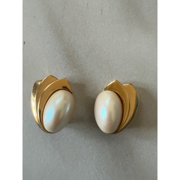 Vintage Givenchy Faux Pearl Earrings - Picture 1 of 6